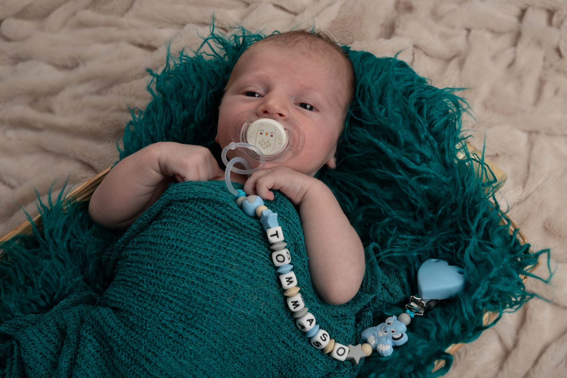 Basso Fotografia Foto newborn bimbo